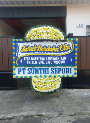 Papan Bunga Duka di Aimando Padaido